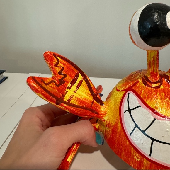 Handmade Crab Cute Figure Statue Decor Handcrafted - Picture 4 of 13